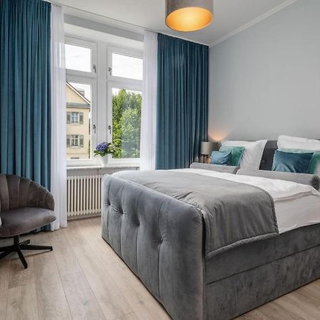 Vip Apart Center Baden-Baden Buitenkant foto