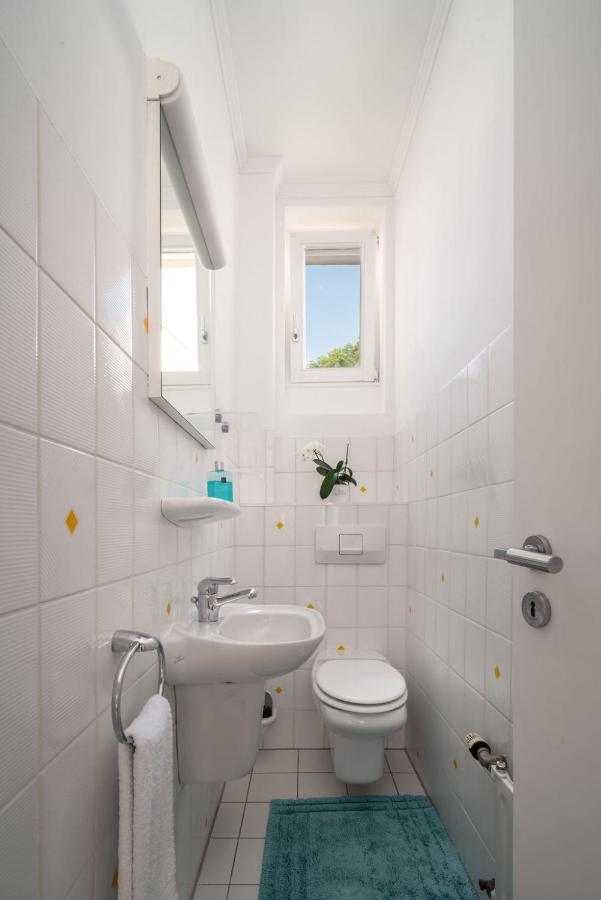 Vip Apart Center Baden-Baden Buitenkant foto